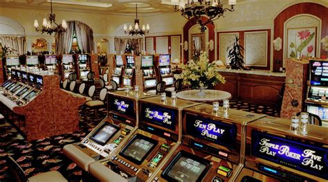 The Psychology of Casinos in Las Vegas: Spaces .